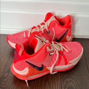 Nike LeBron Witness VII size 10